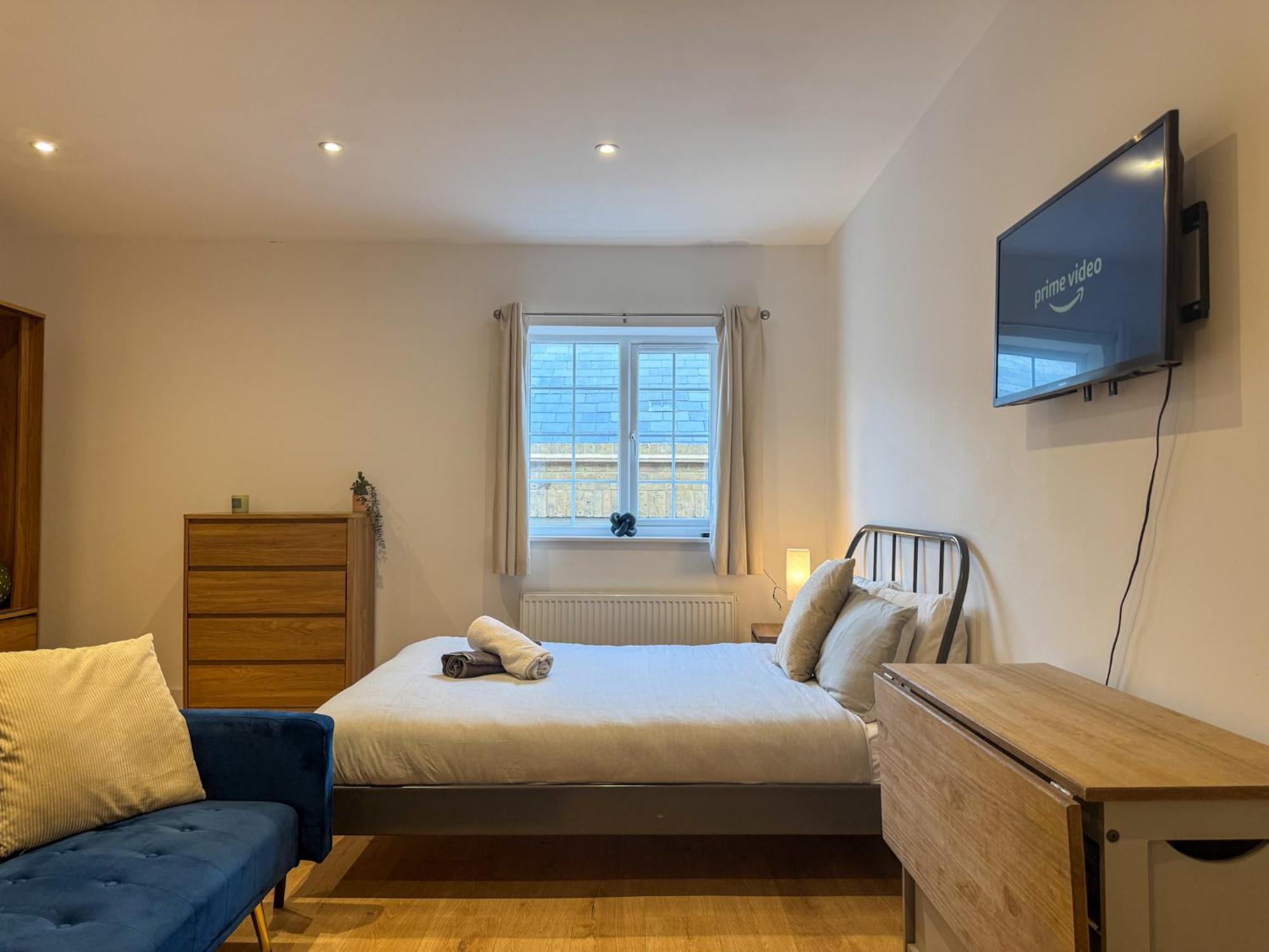 Apartment New! & Cosy With Smart Tv, Book Your Stay!